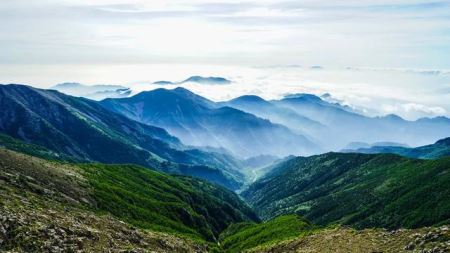 秦岭最高峰太白山——中国西部之璀璨明珠