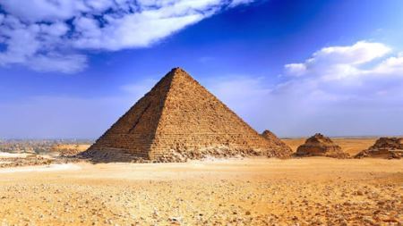 惊扰了法老的安宁？在埃及金字塔里出来的科学家们为什么都会死