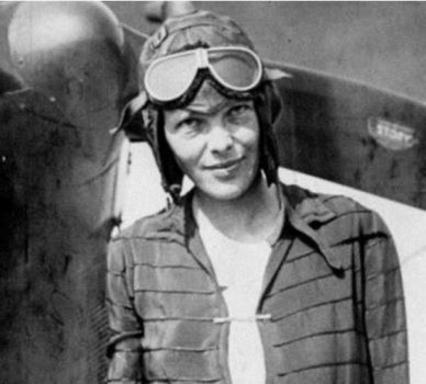 美国女飞行员阿梅莉亚·埃尔哈特（Amelia Earhart）失踪之谜