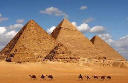 古埃及金字塔是怎么建的 金字塔内部能进去吗
