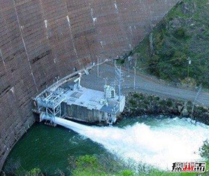 地球上最恐怖的水坝，蒙地赛罗水坝掉下去就会死