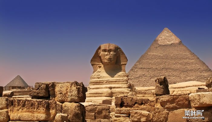科学计算告诉你修筑一座埃及埃及金字塔需要多少人
