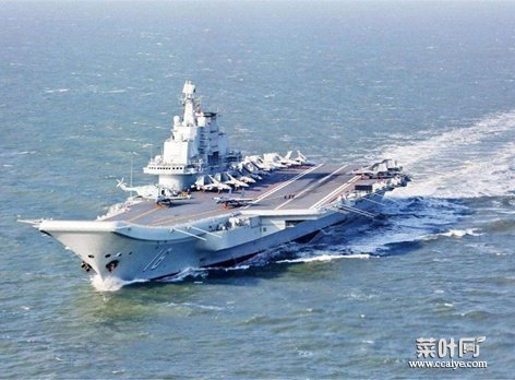 中国004型航母排水量12万吨吗