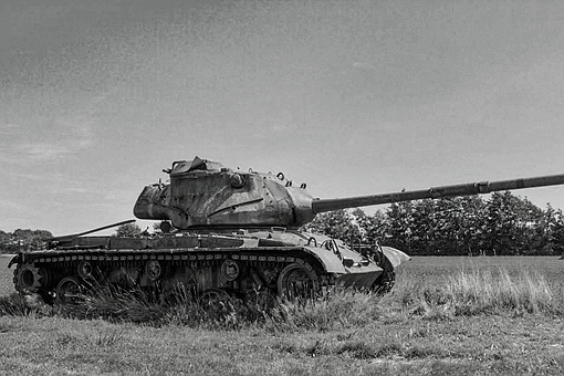 苏/俄-T80是世界上最矮的坦克吗?坦克设计那么矮有什么优势?