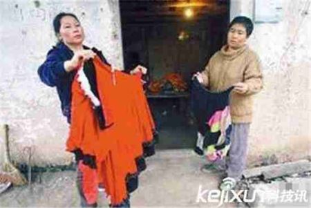 重庆红衣男孩事件秘密重重 性窒息还是被人养小鬼？