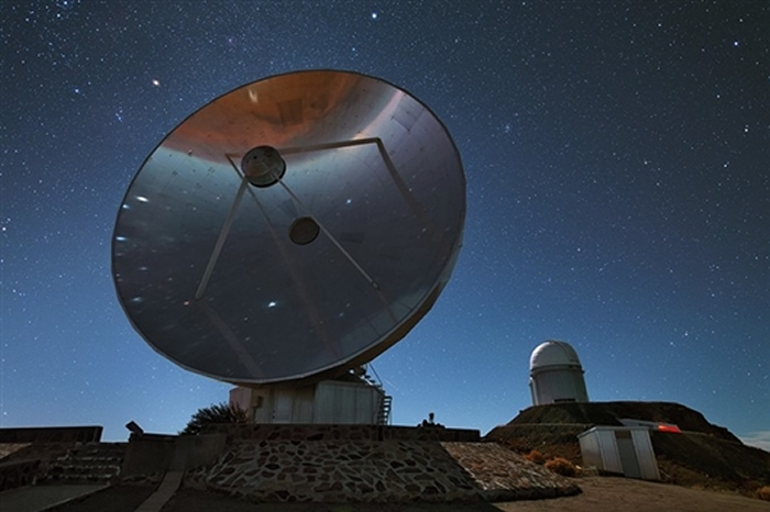 纳米比亚的非洲毫米波段射电望远镜目前位于智利的拉西拉。图片来源：Y.Beletsky （LCO）/ESO