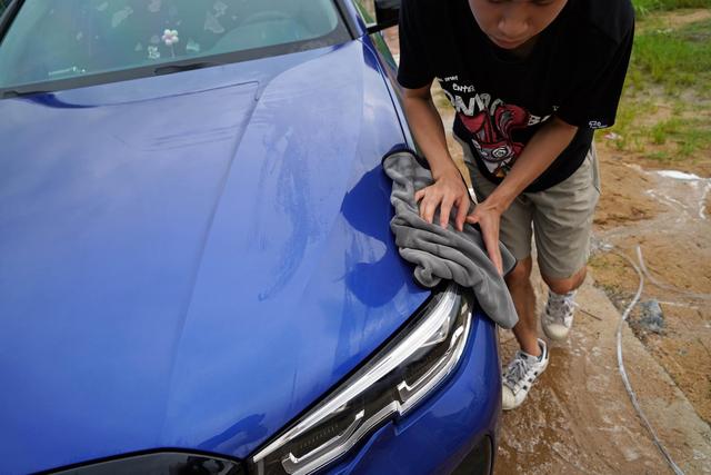 私家车最好多久清洗一次？老司机：经常洗车可不是一件好事