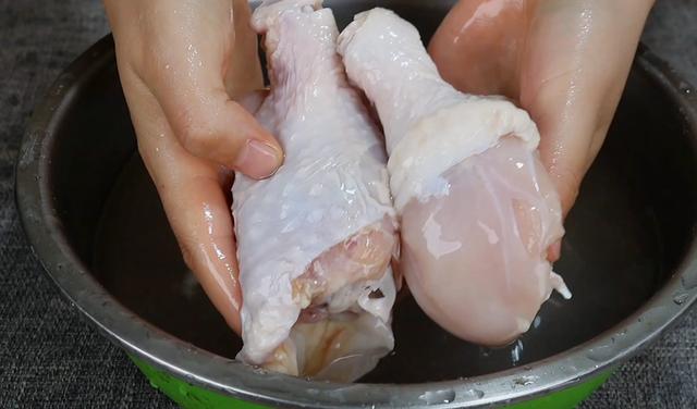 鸡腿这样做太香了做法简单味道棒（这才是鸡腿最好吃做法）(1)