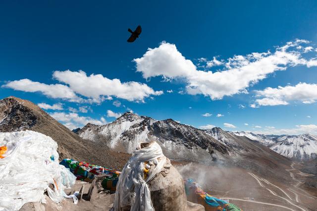 川藏路上最高的牧场（这十个藏区旅行海拔最高点）(15)