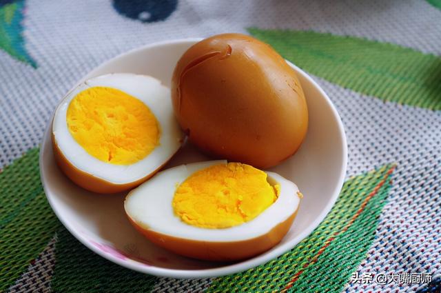 煮鸡蛋多长时间比较好剥壳（冷水煮还是开水煮）(2)