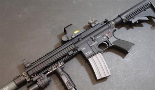 世界最致命突击步枪 HK416采用短行程导气式自动方式