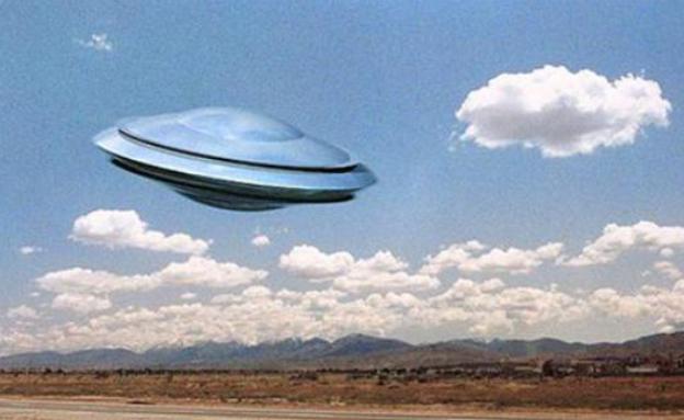 蒙古地区又一次出现UFO几分钟之后突然消失（外星物种消失）