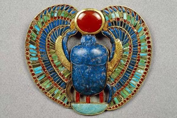 古埃及是一个多神论国家神秘的护身符首饰收藏不当会被诅咒的