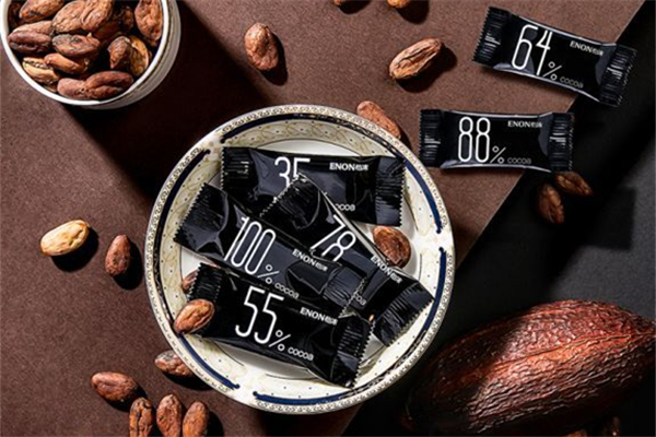 黑巧克力和黑咖啡哪个更减肥 黑巧克力和黑咖啡的区别