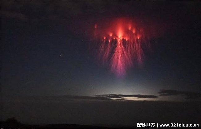 红色闪电出现地球上空，不要认为只是风景(科学家警告)