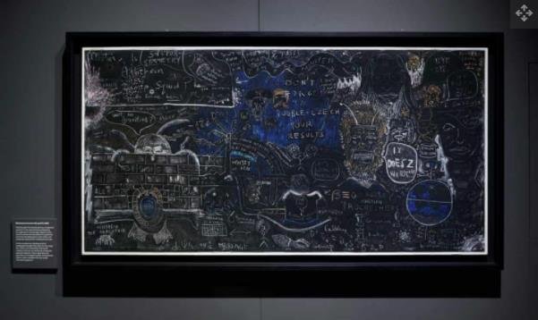 史蒂芬霍金满是涂鸦的黑板之谜可能最终会被解开？.jpg