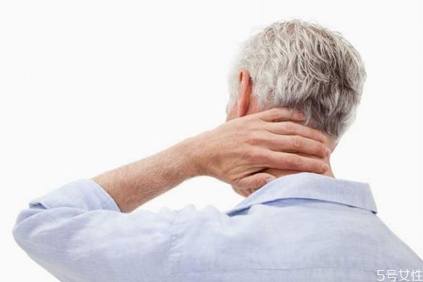 肩周炎是怎么样形成的呢 肩周炎有什么危害呢
