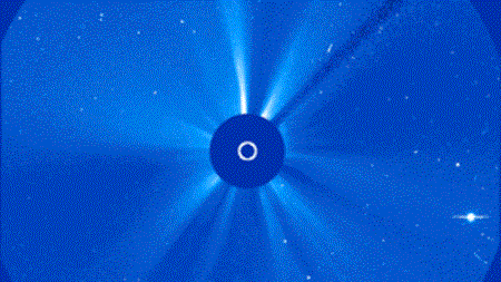 日冕物质抛射 CME从太阳的远侧爆发