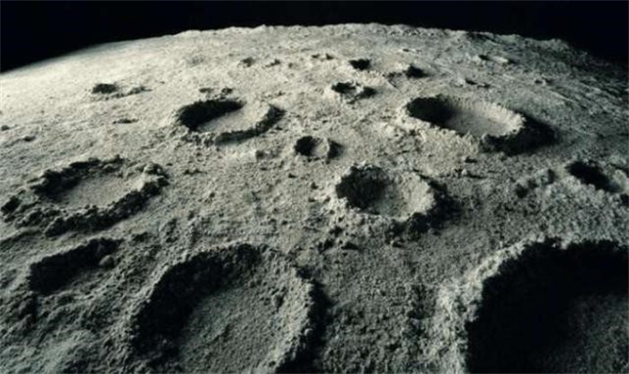 月球是外星文明制造的球体 还是巨型宇宙飞船  神奇