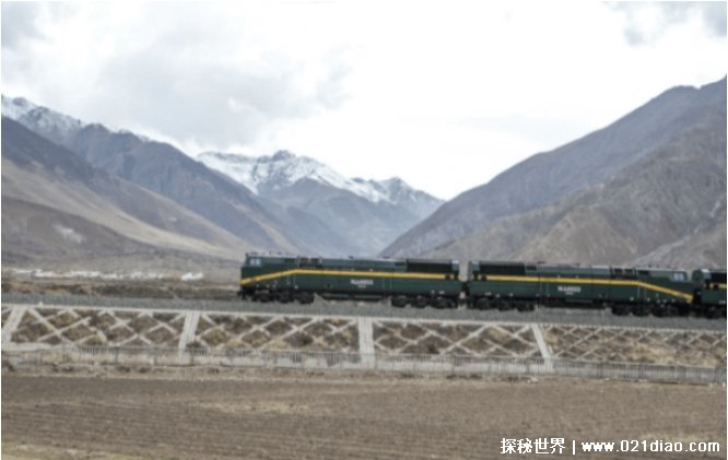 为什么青藏铁路火车头选择美国 柴油机增压技术 内燃机功率