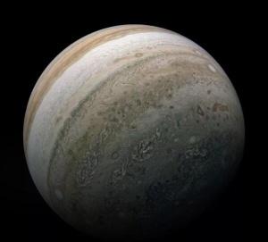 木星的大气层有一种奥秘的成分 什么条件下可以解释该成分的出现.jpg