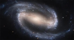 连光都要跑几百亿年 太空中的望远镜 为啥能瞬间看到星系