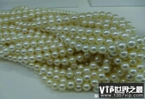 世界上最长的珍珠项链 长度达到2278.5米重169.89公斤(历时半年)