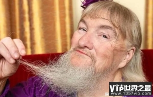 世界上胡子最长的女性 维维安胡须长25厘米(患有多毛症)