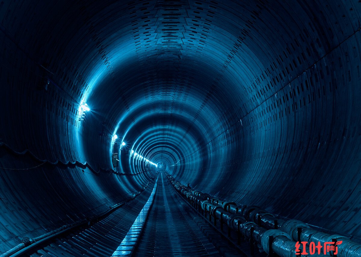 时空隧道可能真的存在，但它难却难以开启时空穿梭